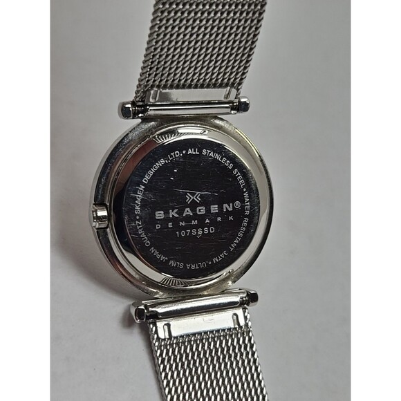 Skagen Denmark 107SSSD Crystal Mesh Bracelet Ladies Watch White Dial New Battery